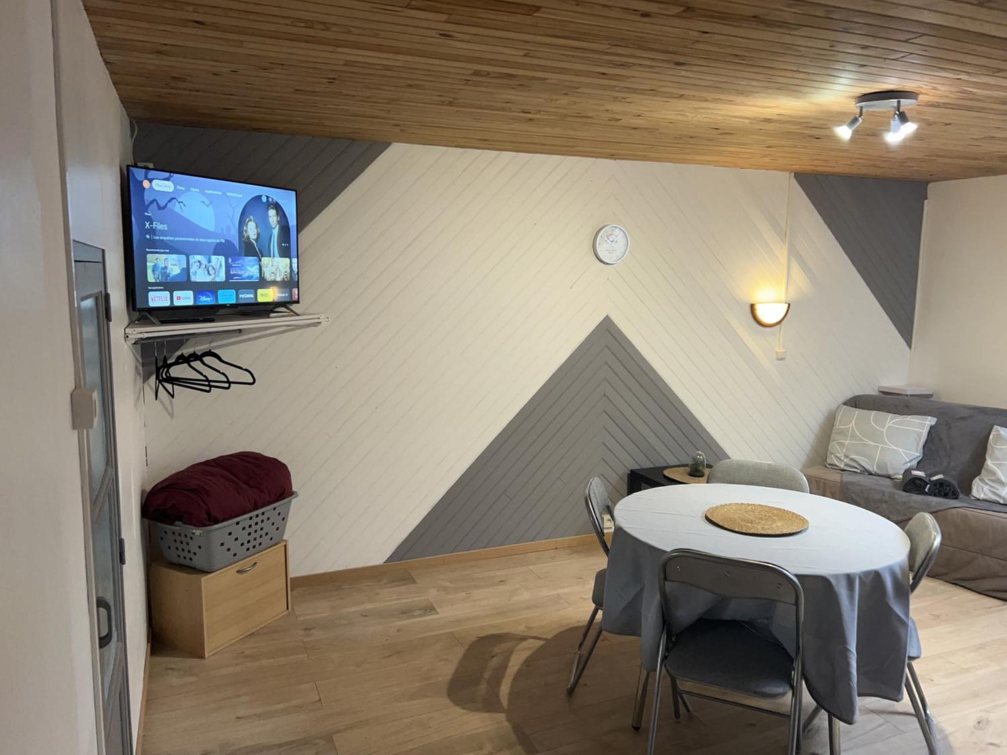 Au Bouquet Troyen - Wifi - Calme Et Tranquillite Appartement Troyes Buitenkant foto