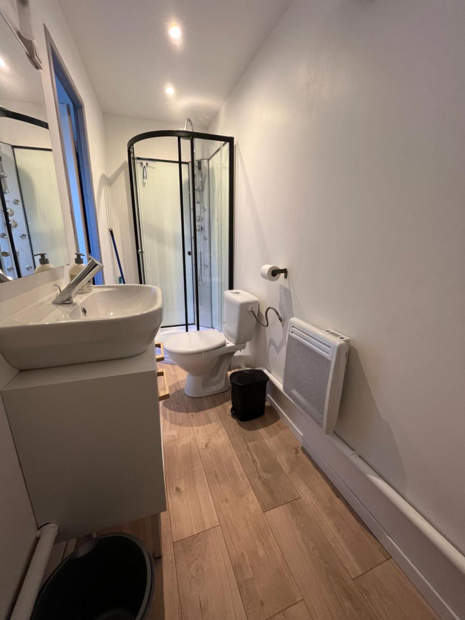 Au Bouquet Troyen - Wifi - Calme Et Tranquillite Appartement Troyes Buitenkant foto