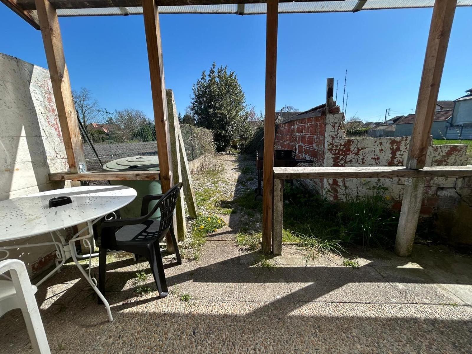 Au Bouquet Troyen - Wifi - Calme Et Tranquillite Appartement Troyes Buitenkant foto